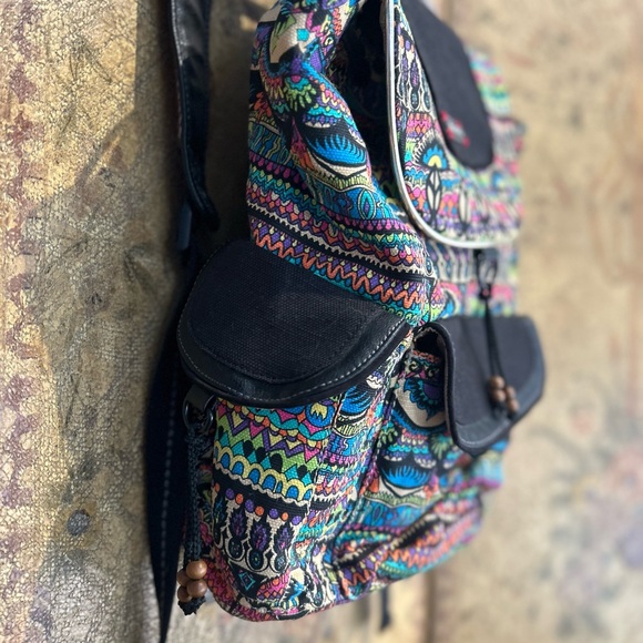 NWOT Sak Roots Canvas Multicolor Patterned Backpack - Picture 3 of 9